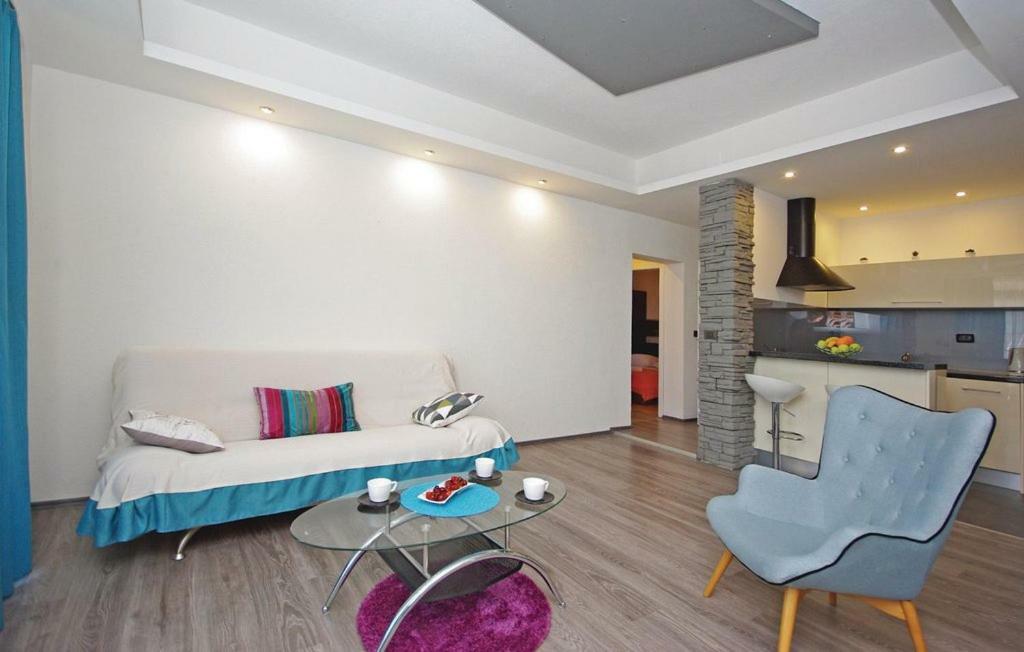 Villa Em ماكارسكا المظهر الخارجي الصورة